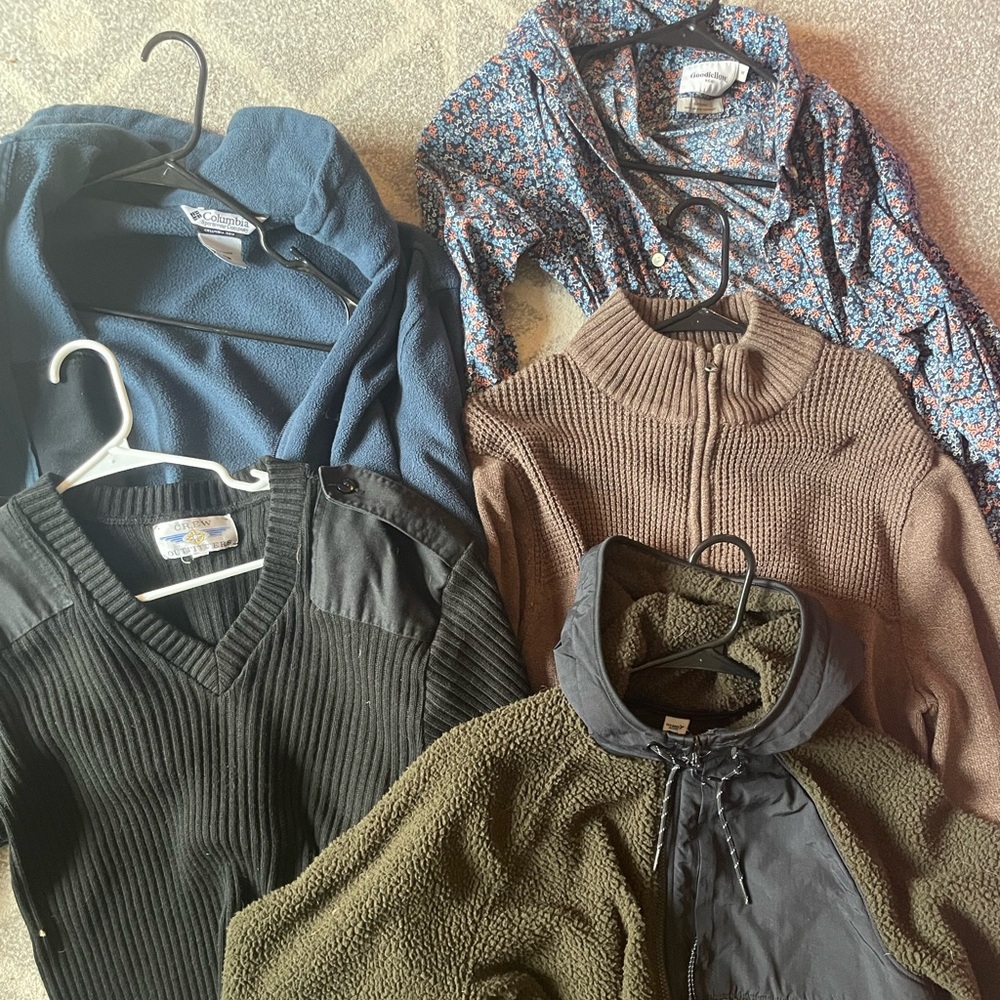 Mixed Mens Sweaters & Shirts- size Medium